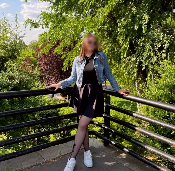 Greta, 21