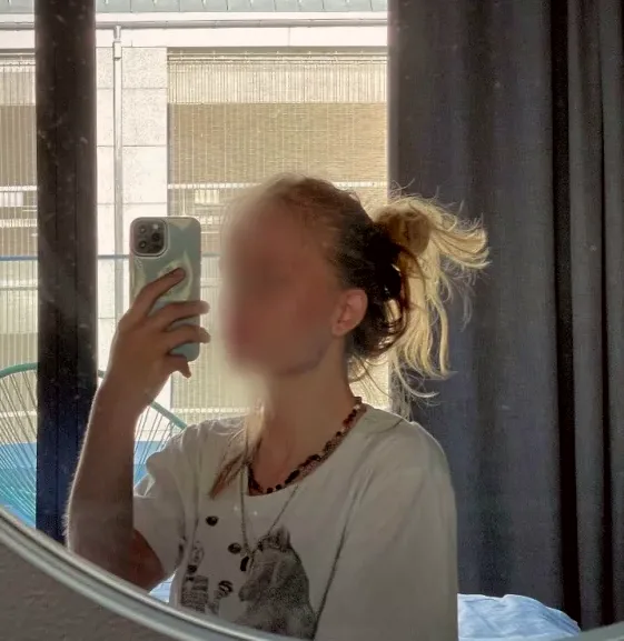 Lena, 19