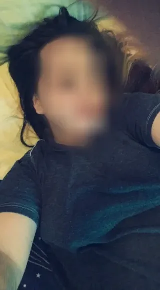Lilly, 28