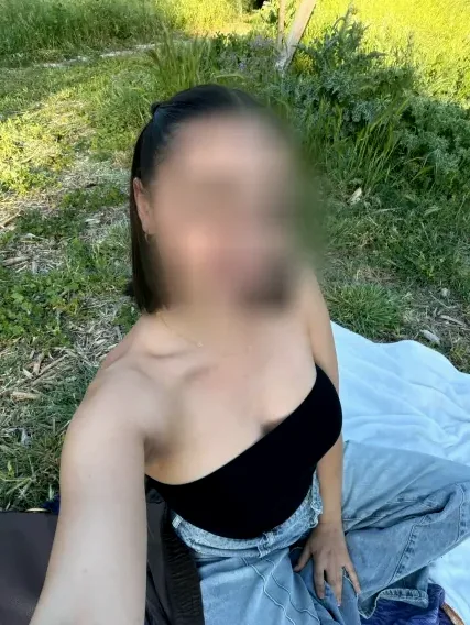 Luisa, 30