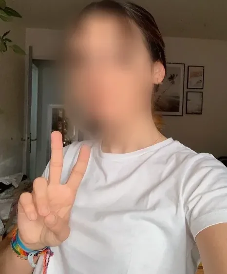 Marlene, 29