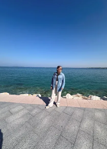 Mira, 29