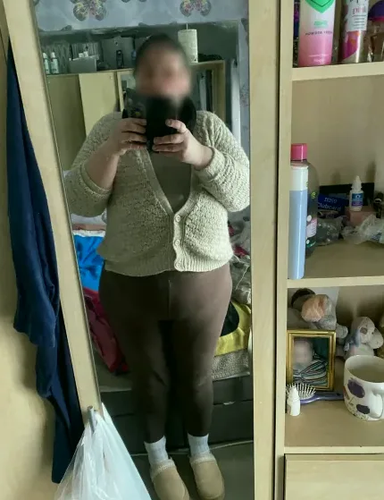 Yasmin, 39